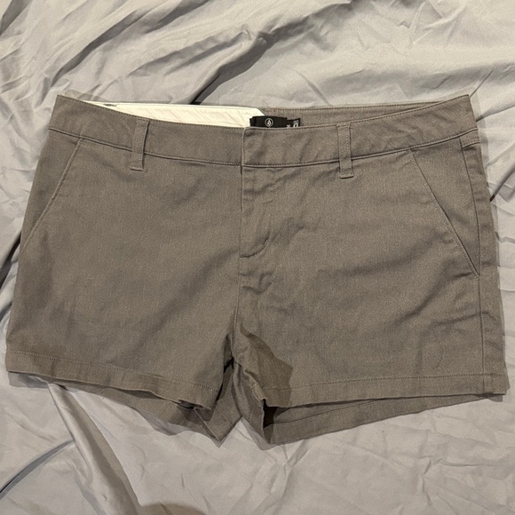 Volcom Women's Tan Shorts - Picture 1 of 3